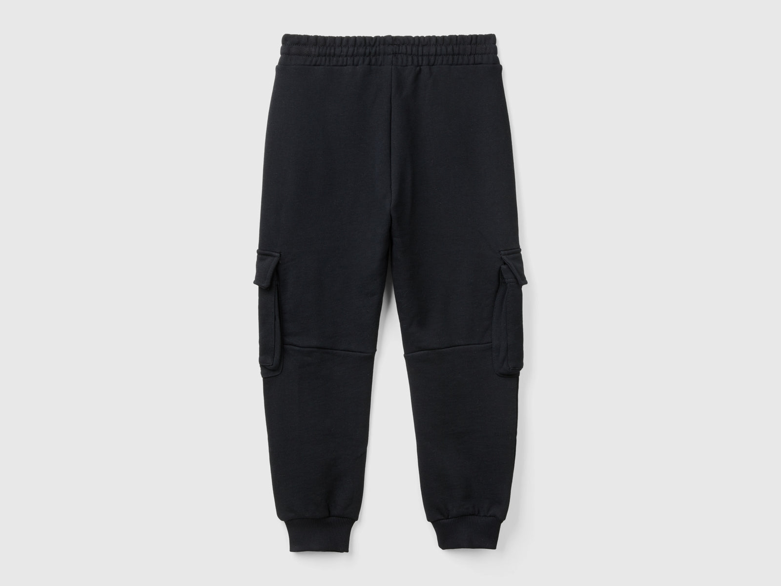 Pantaloni cargo in felpa da bambino nero 2 | Benetton Outlet