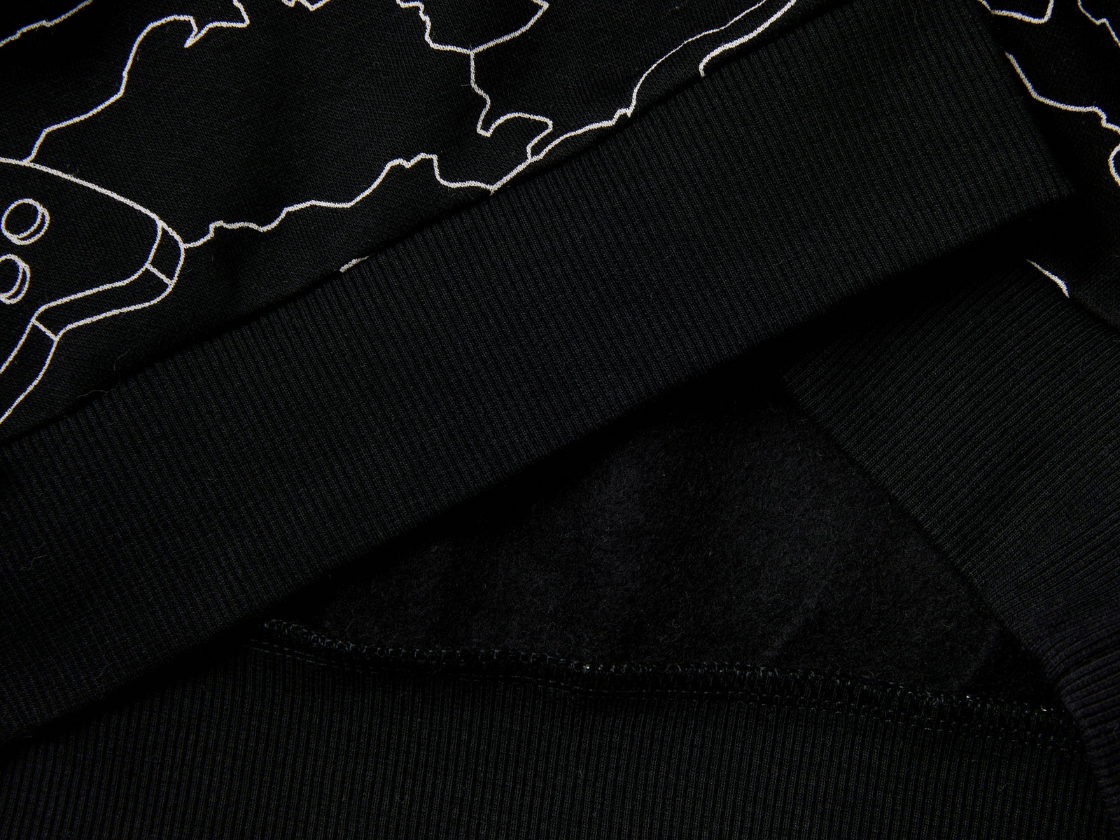 Felpa gamer con stampa gommata da bambino nero 3 | Benetton Outlet