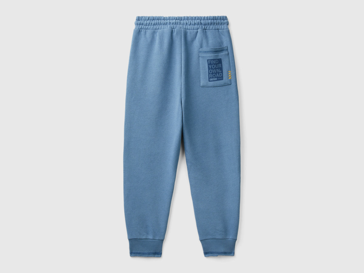 Pantaloni in calda felpa con stampa