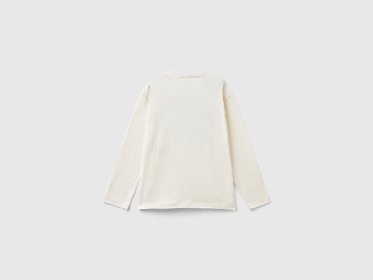 T-shirt con stampa effetto velluto