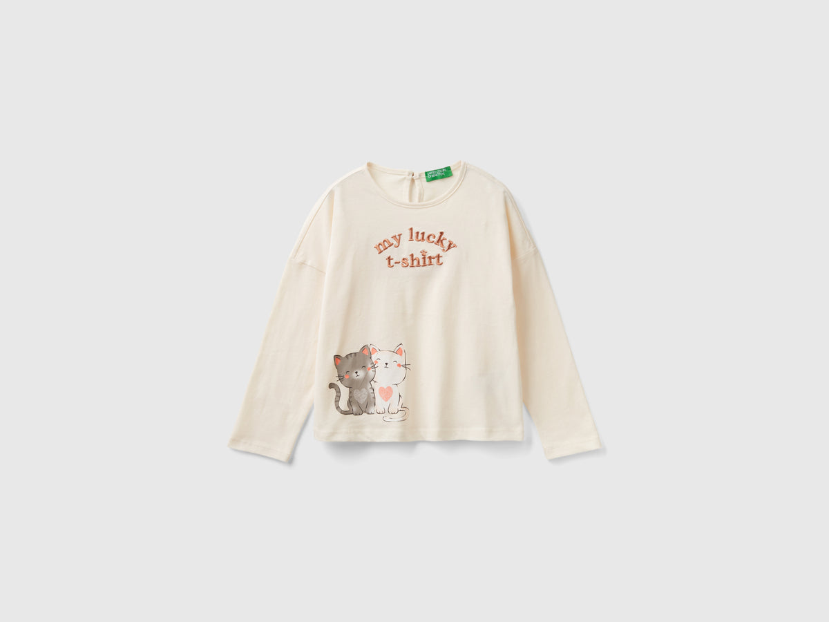 T-shirt con stampa gattini