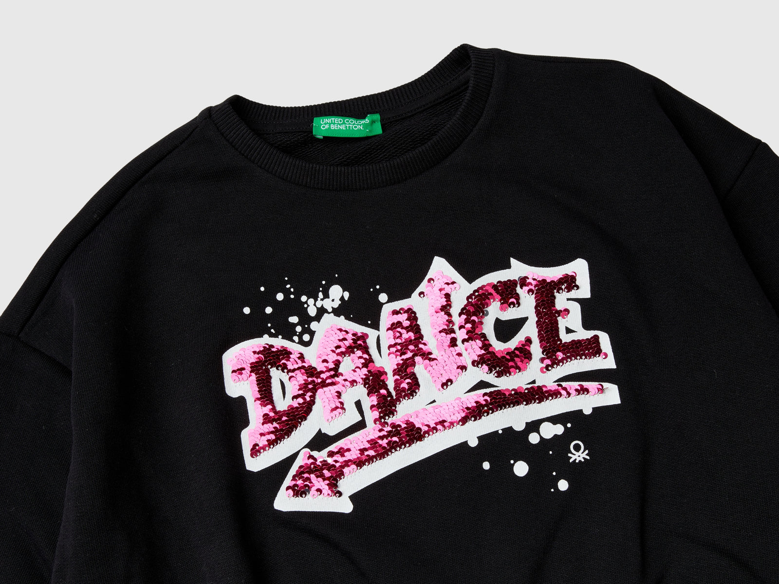 Felpa con paillettes da bambina nero 3 | Benetton Outlet