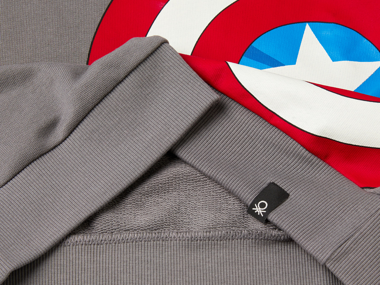 Felpa ©Marvel Capitan America da bambino grigio scuro 3 | Benetton Outlet