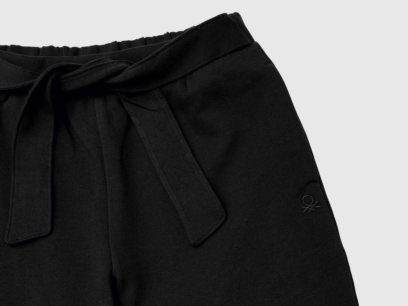 Pantaloni in felpa con fusciacca da bambina nero 3 | Benetton Outlet