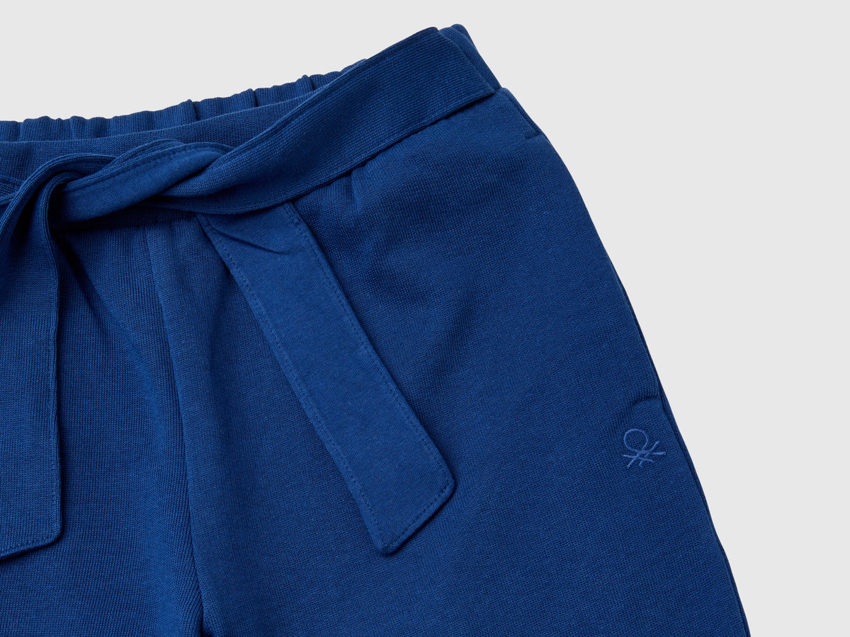 Pantaloni in felpa con fusciacca