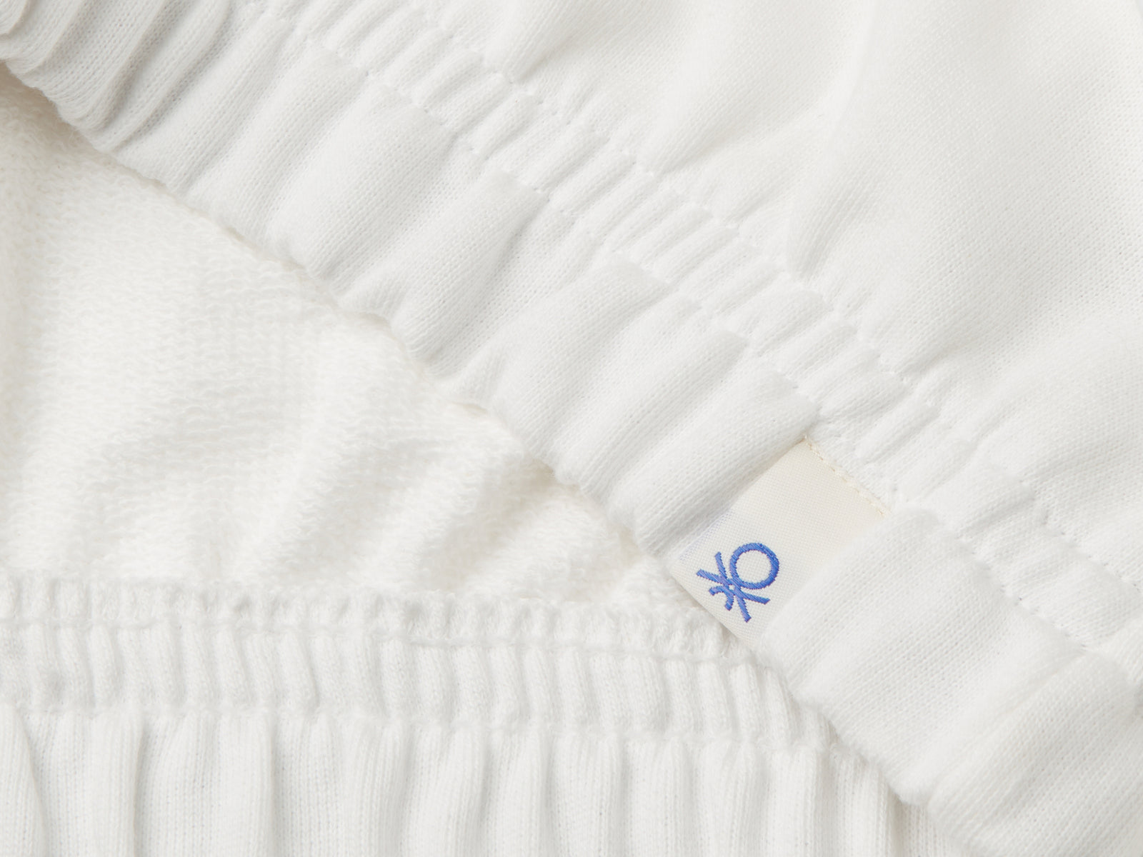 Crewneck sweatshirt ©Looney Tunes da bimba bianco panna 3 | Benetton Outlet