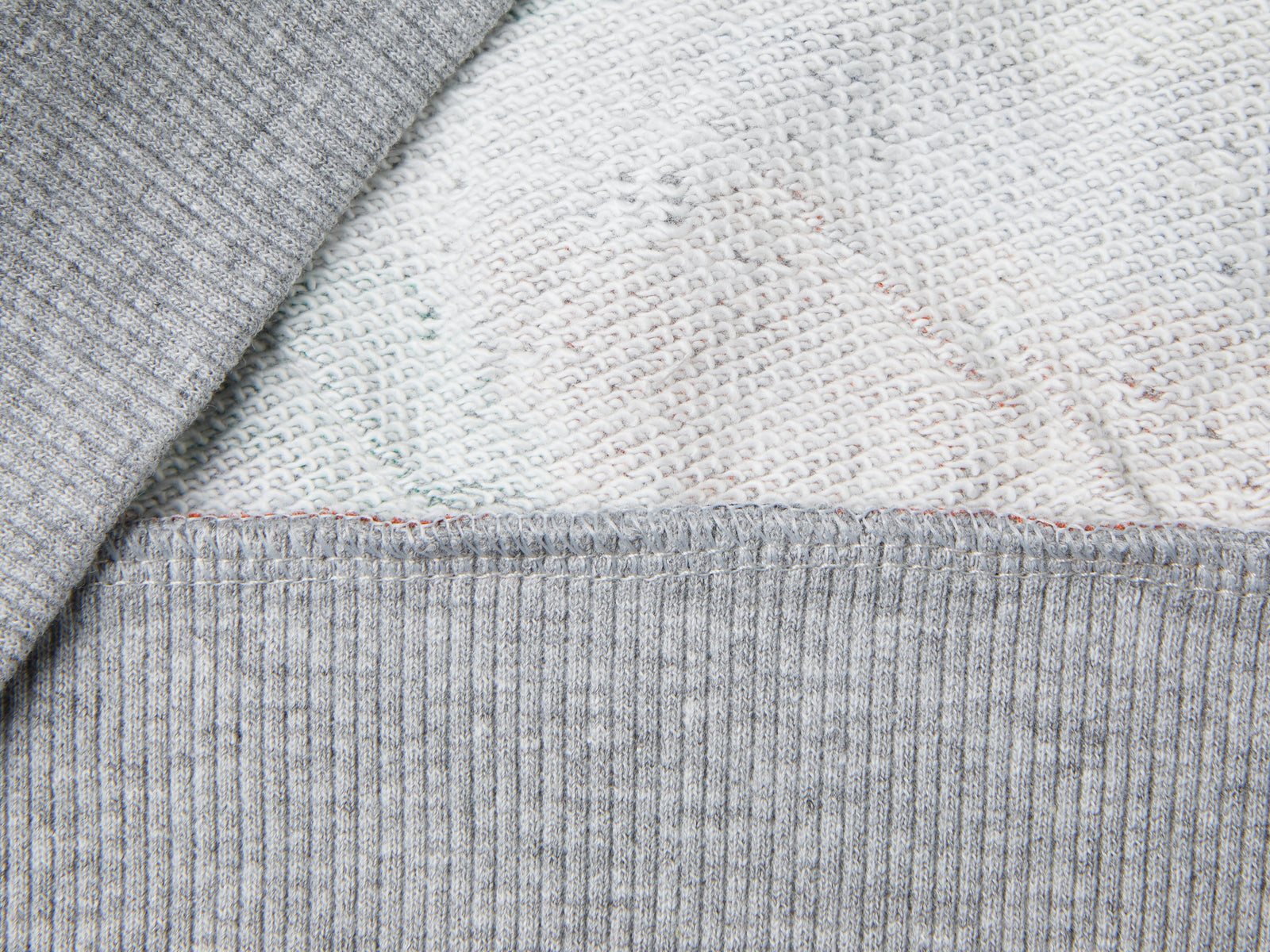 Felpa con stampa camouflage da bimbo multi-color 3 | Benetton Outlet