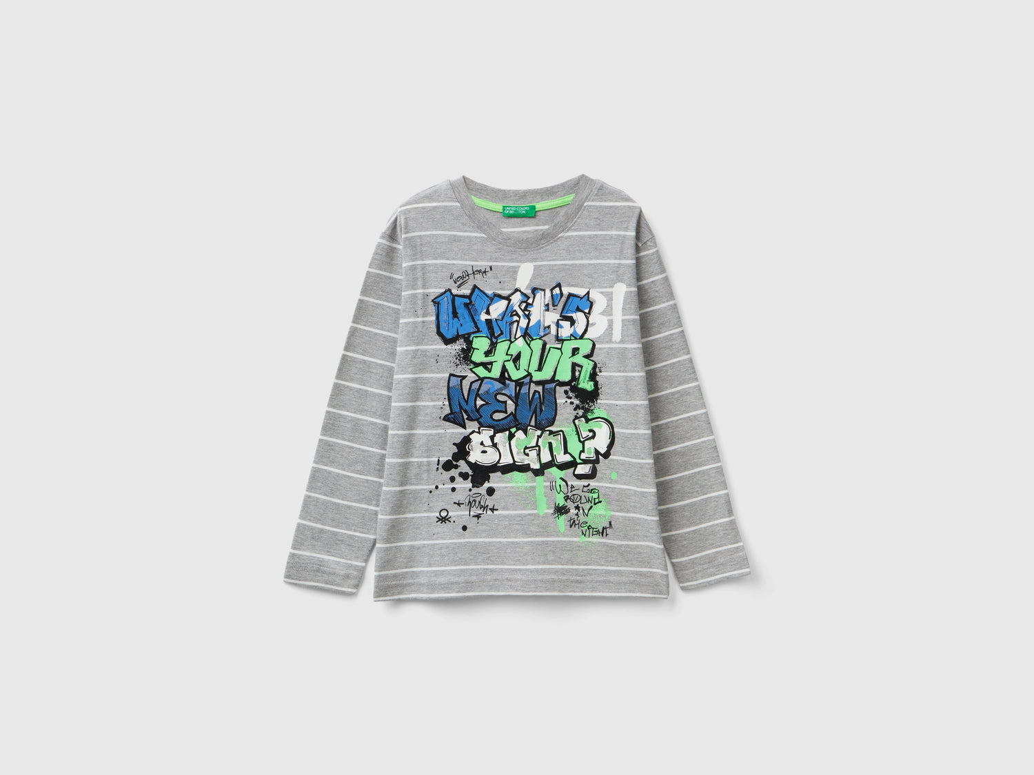 T-shirt a righe con slogan da bambino grigio chiaro | Benetton Outlet