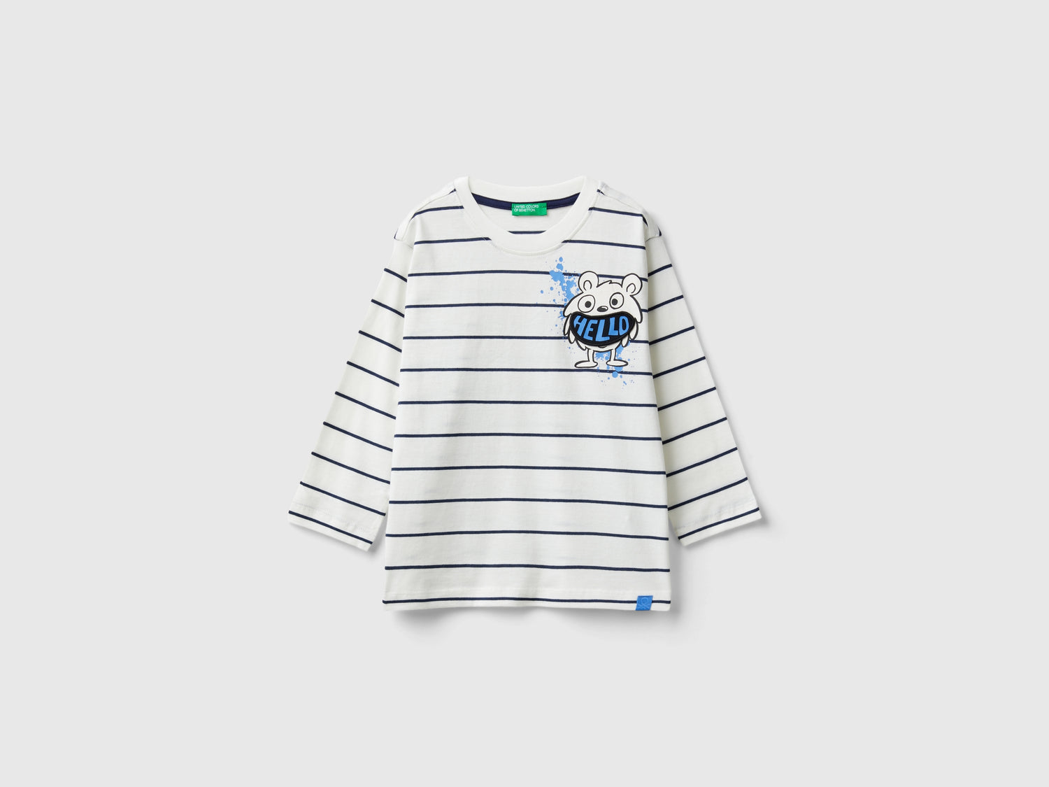 T-shirt a righe con applicazione da bimbo bianco | Benetton Outlet