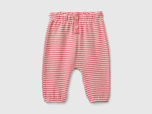 Pantaloni a righe in misto cotone riciclato