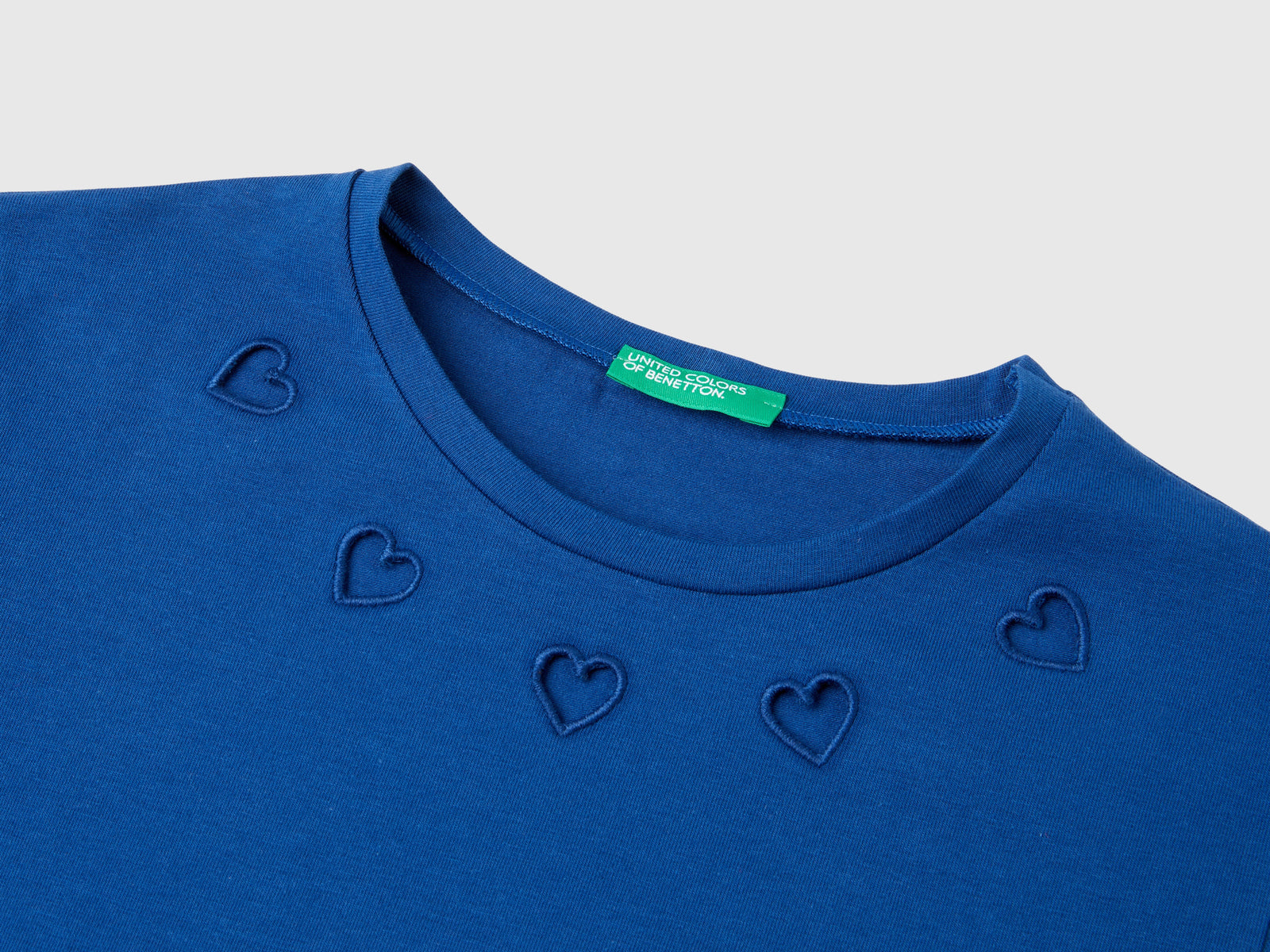 T-shirt con cuori cut out da bambina blu 3 | Benetton Outlet