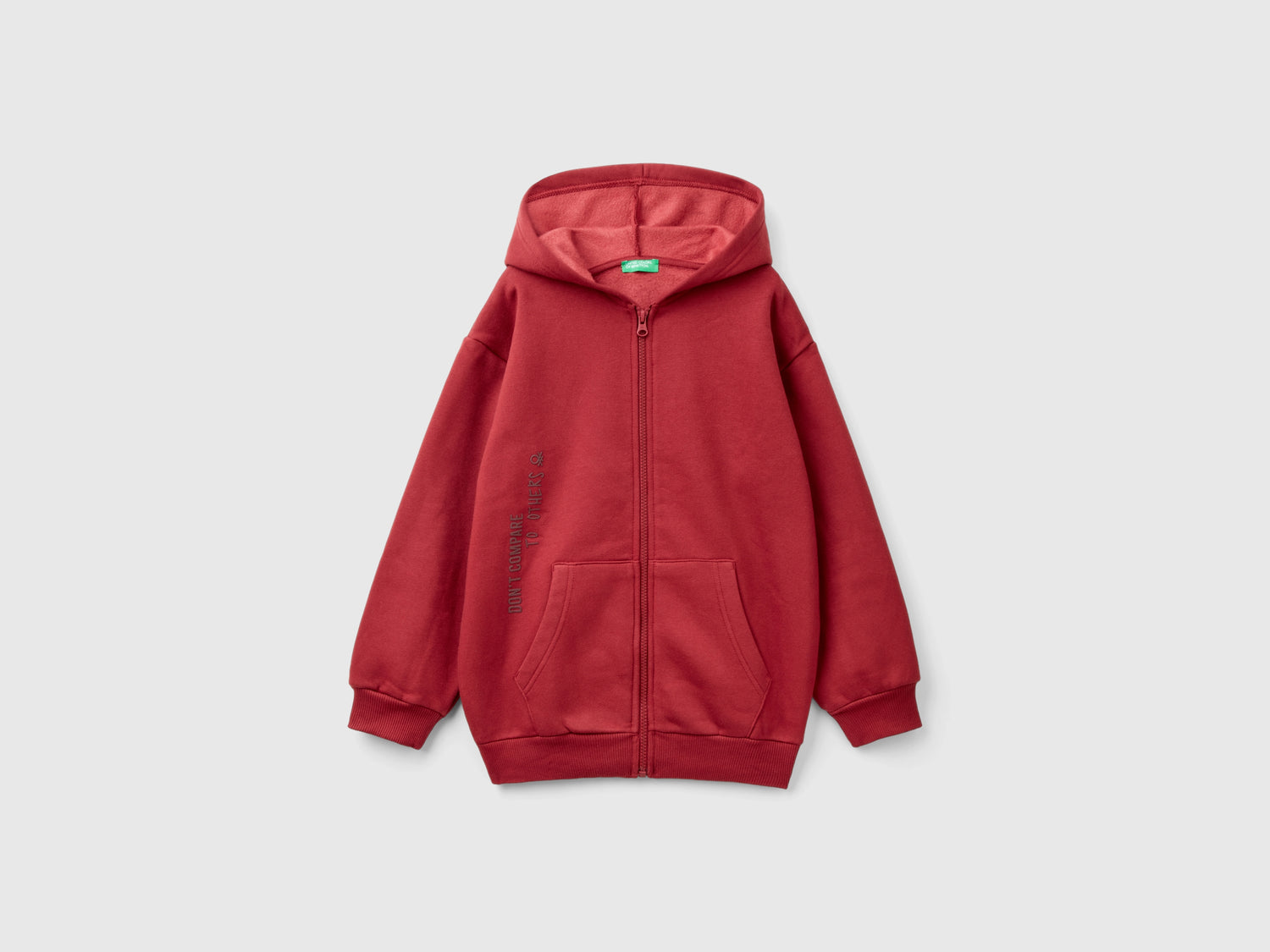 Felpa con zip e stampa spessorata da bambino bordeaux | Benetton Outlet