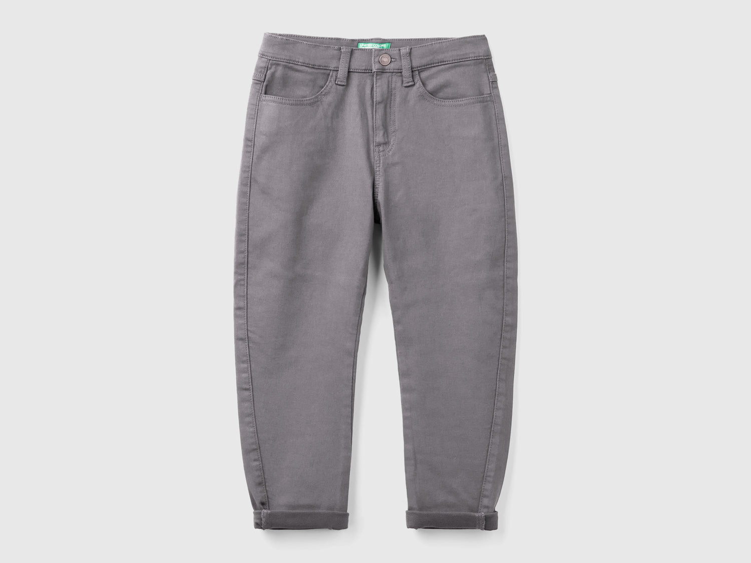 Pantaloni carrot fit da bambino grigio scuro | Benetton Outlet