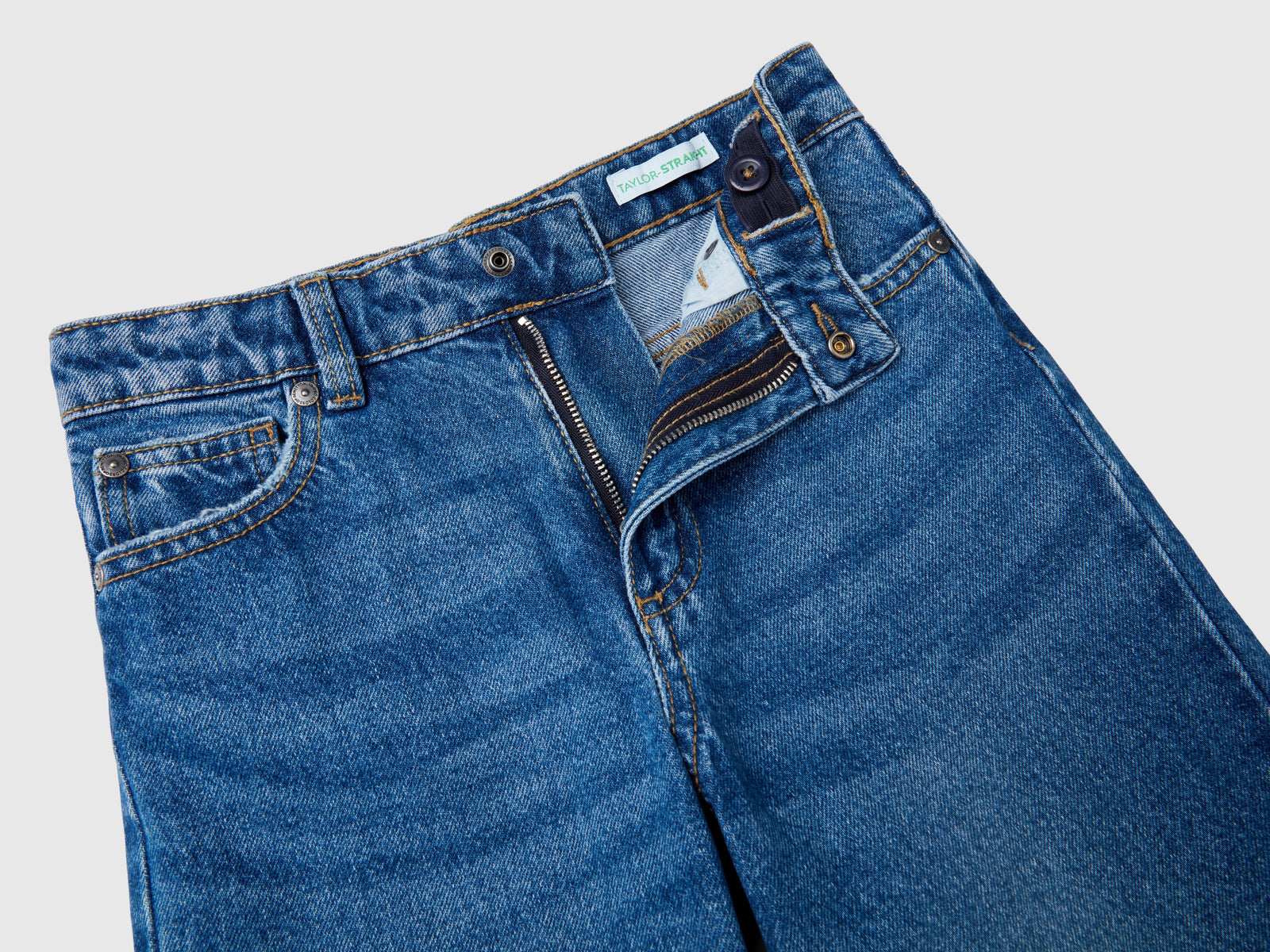 Jeans straight da bambina blu 3 | Benetton Outlet
