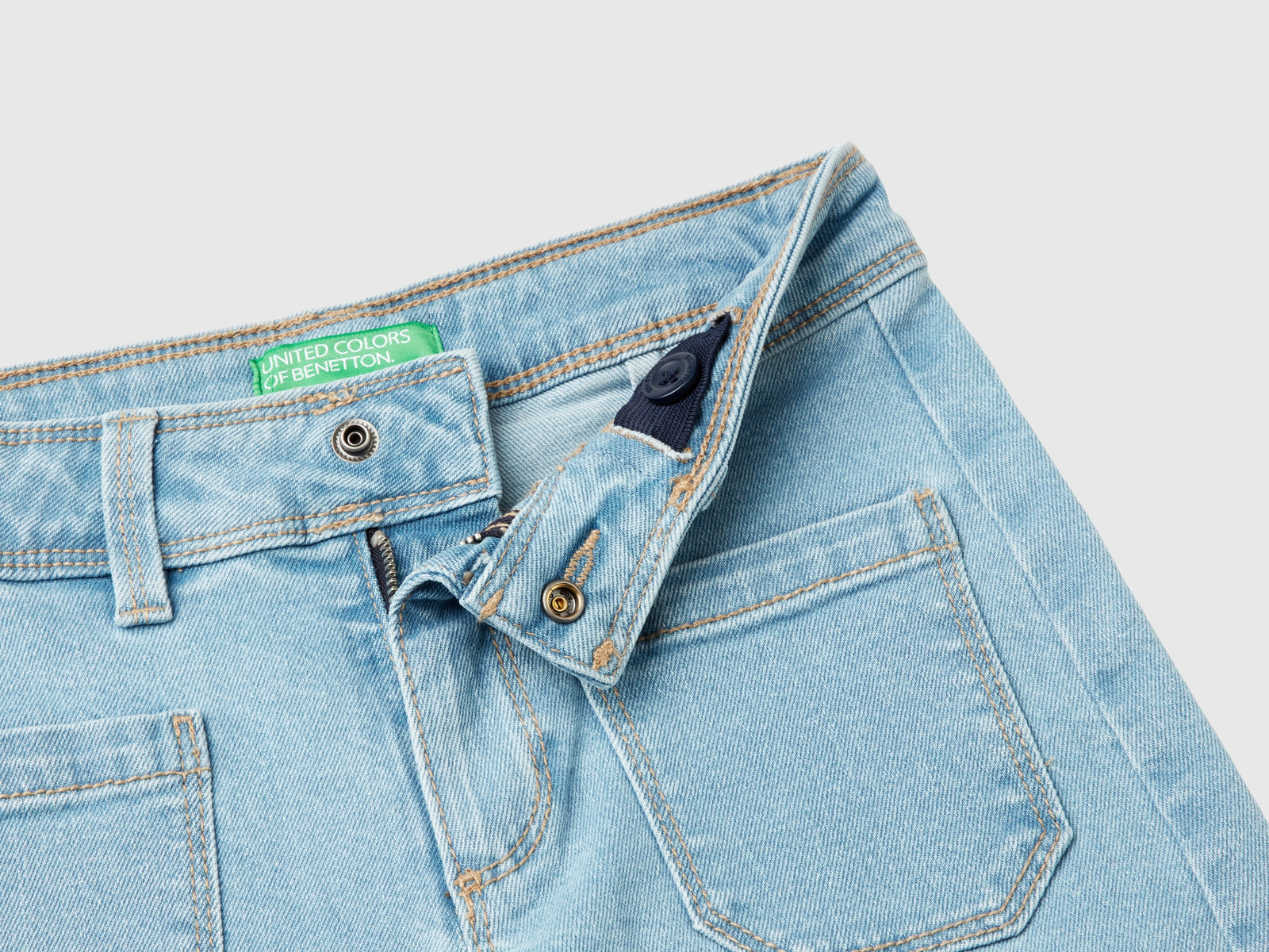 Vaqueros de mezcla de algodón reciclado da bambina celeste 3 | Benetton Outlet