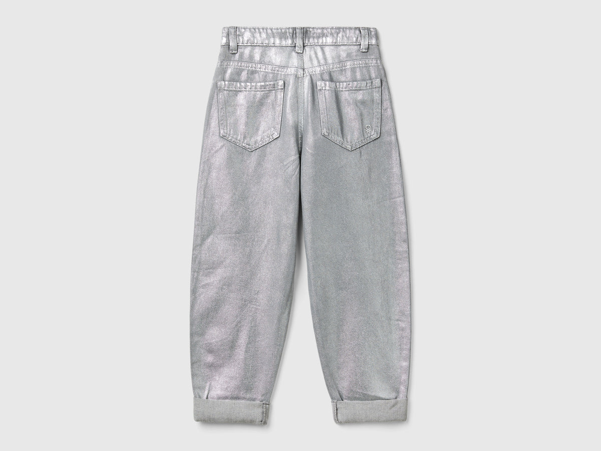 Slouchy fit jeans
