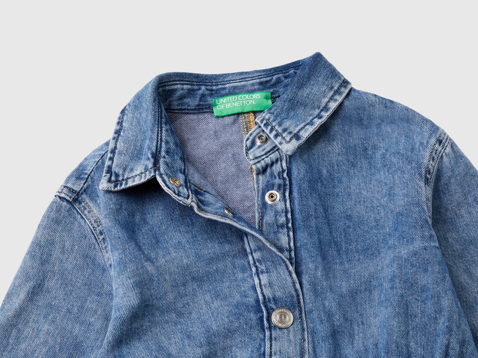 Chemisier di jeans da bambina blu 3 | Benetton Outlet