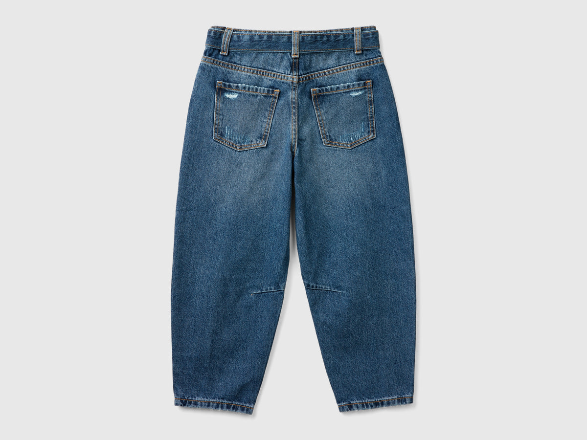 Slouchy fit jeans