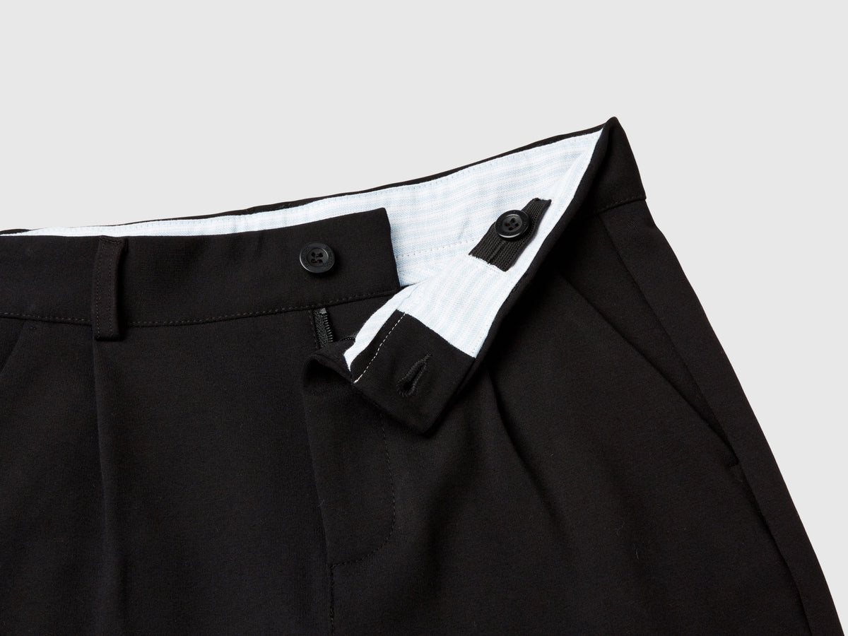 Pantaloni in misto viscosa stretch