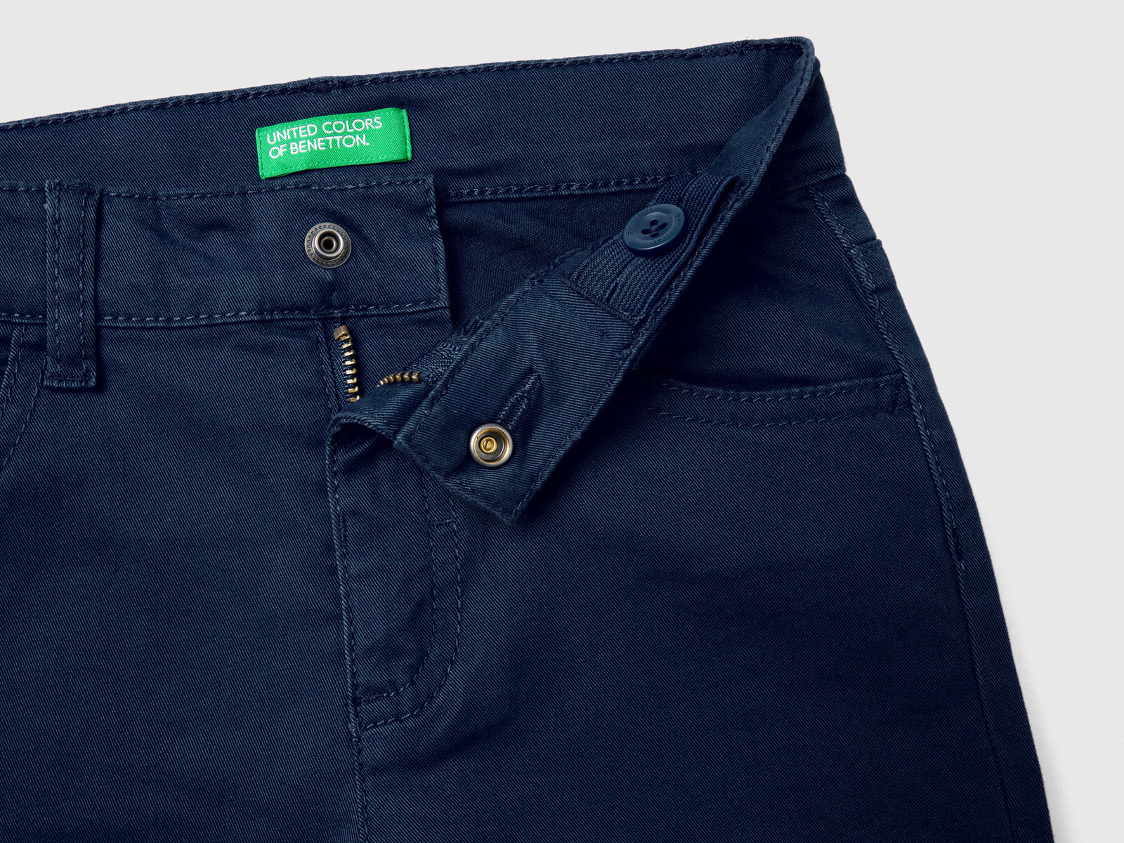 Pantaloni stretch cinque tasche da bimbo blu scuro 3 | Benetton Outlet