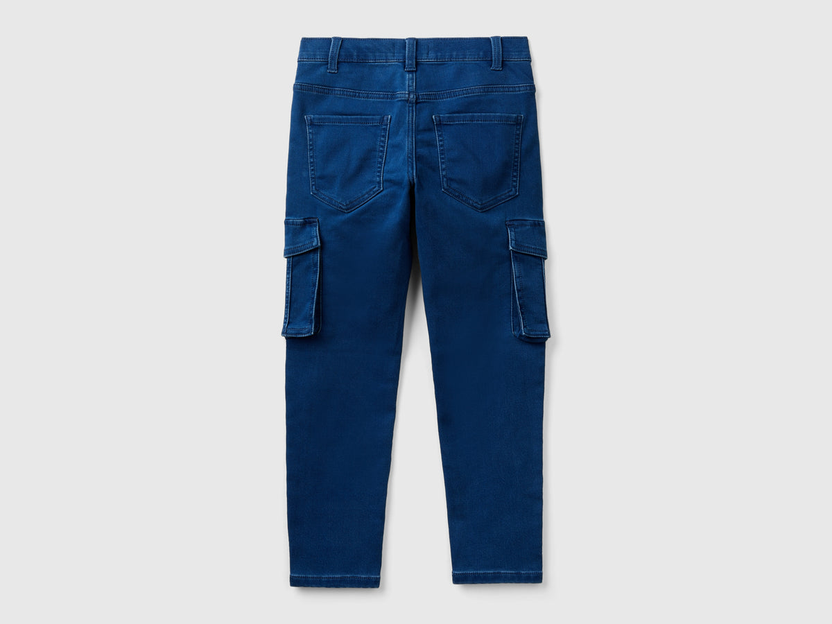 Jeans slim fit con tasconi