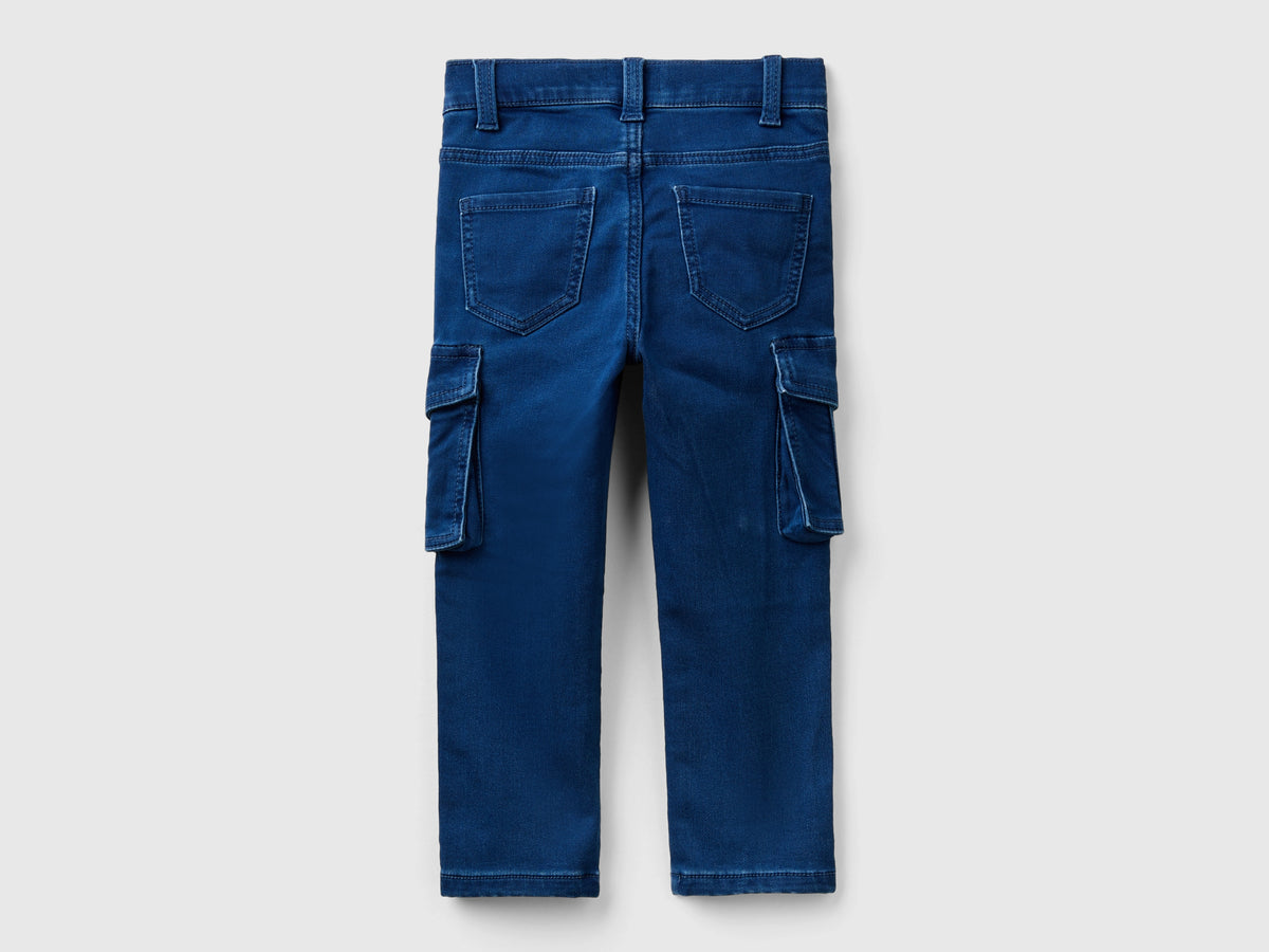 Jeans slim fit con tasconi