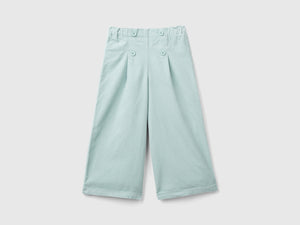 Pantaloni in velluto con bottoni