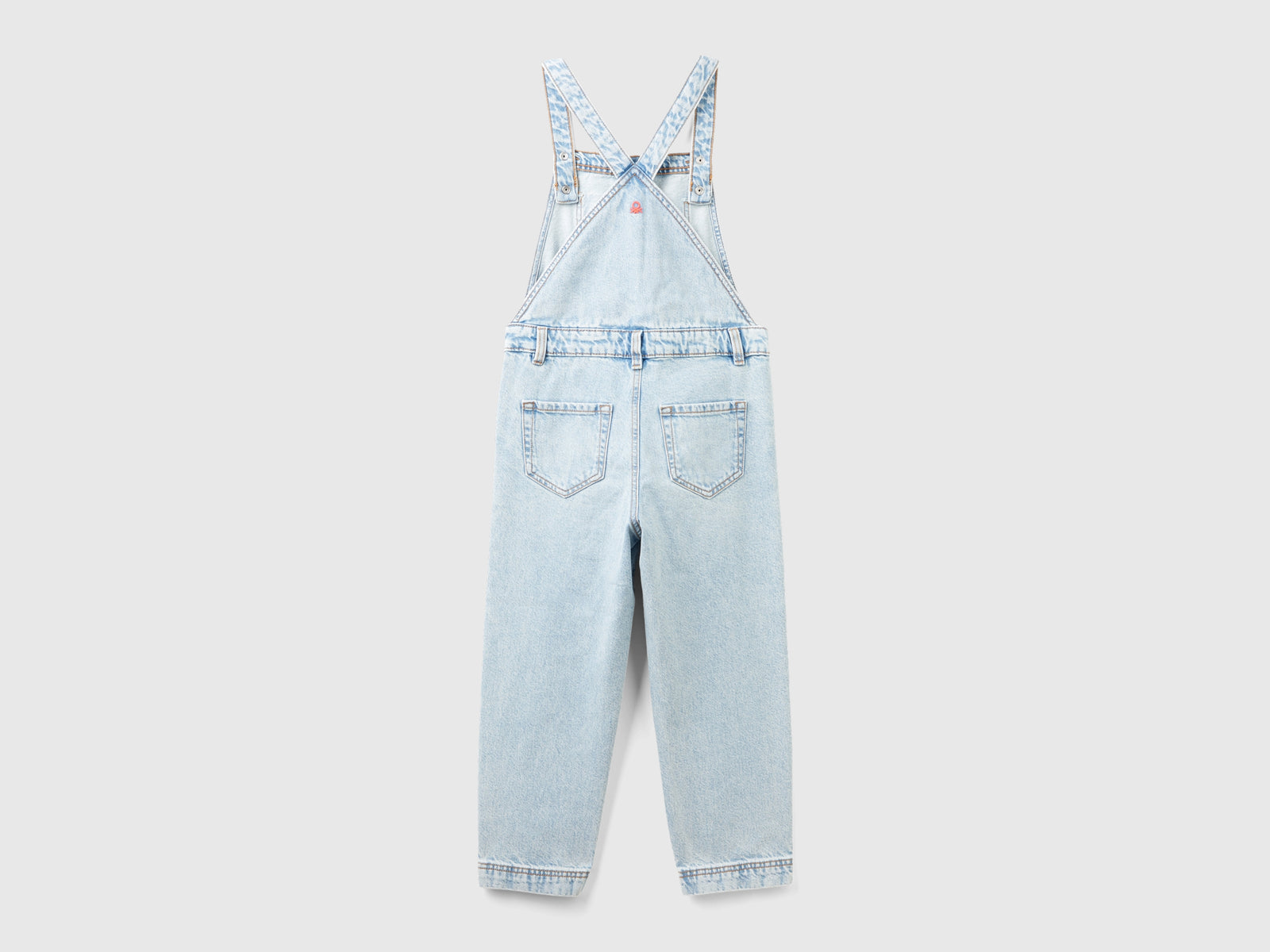 Salopette di jeans con strass da bambina azzurro 2 | Benetton Outlet