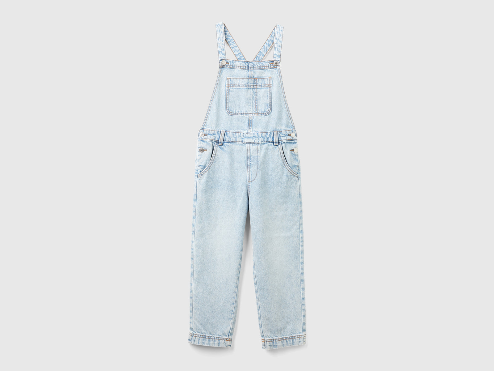 Salopette di jeans con strass da bambina azzurro | Benetton Outlet