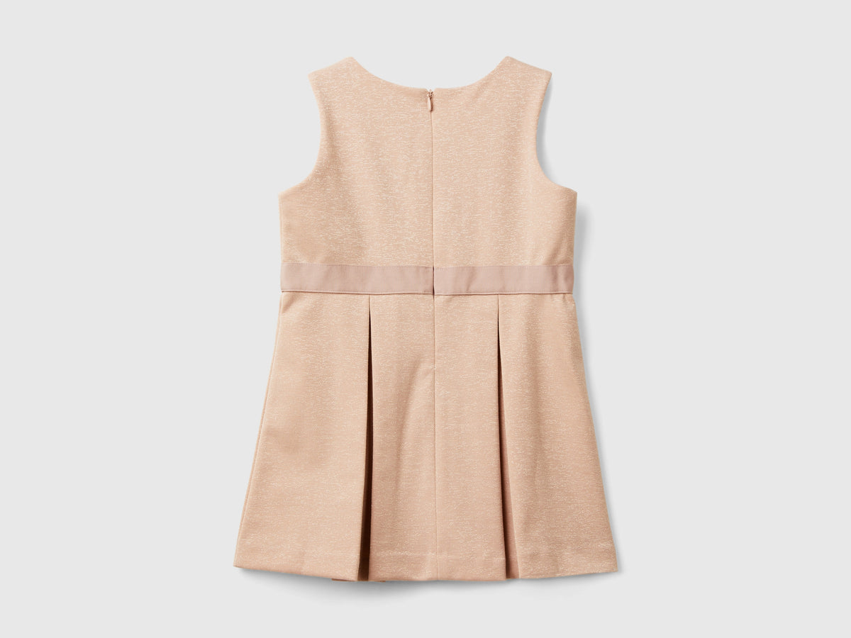 Vestito elegante con fiocco