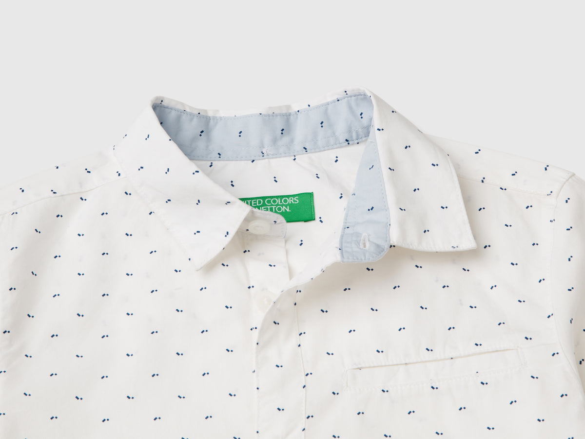 Micro patterned shirt