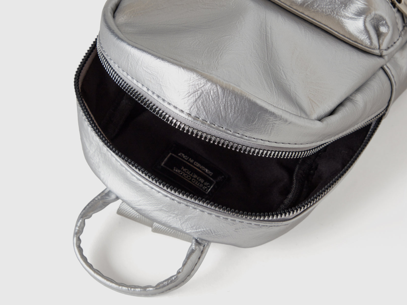 Zaino in tessuto spalmato da bambina argento 3 | Benetton Outlet