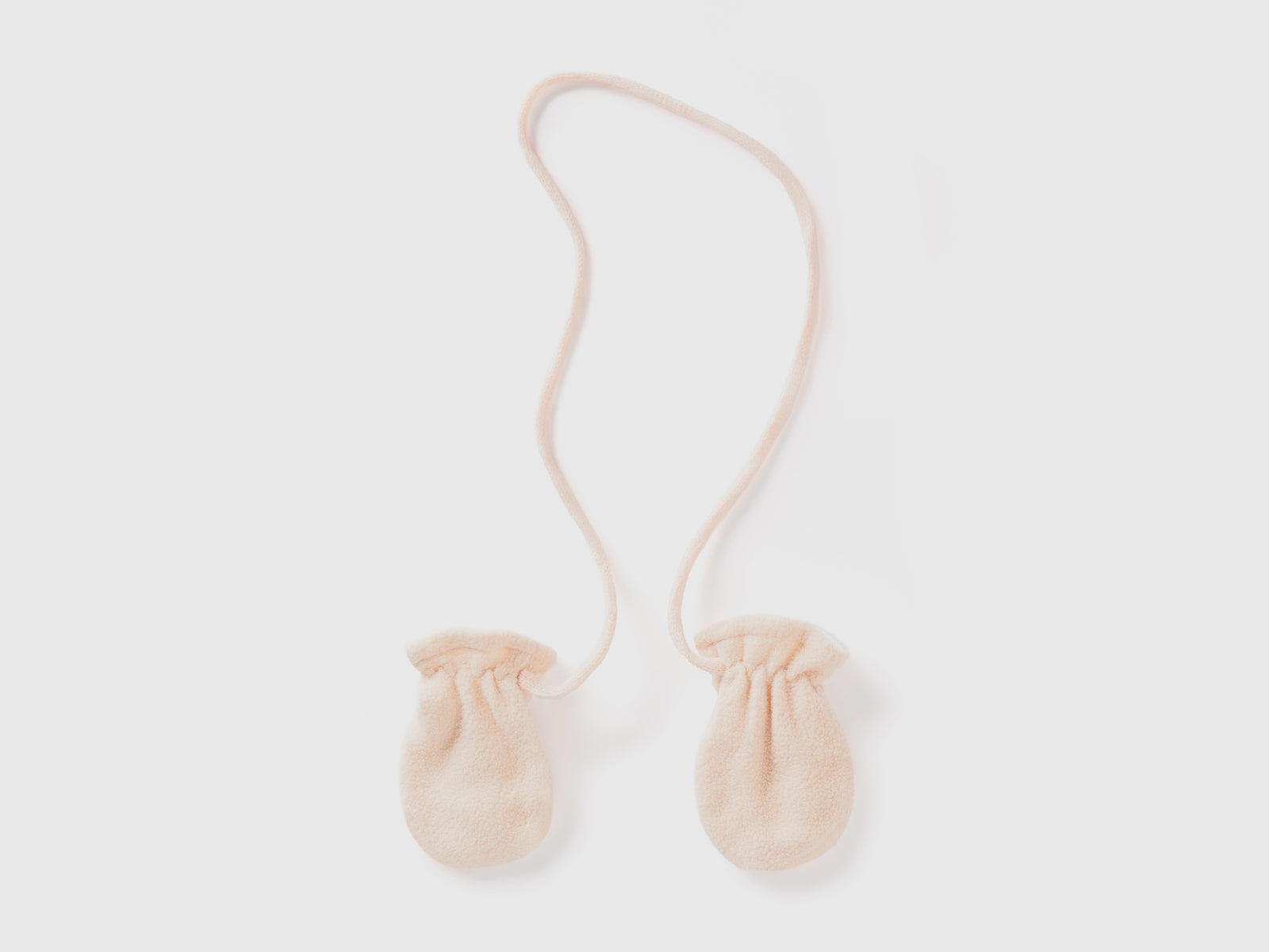Muffole in pile con ricamo animaletto da neonato rosa tenue 2 | Benetton Outlet