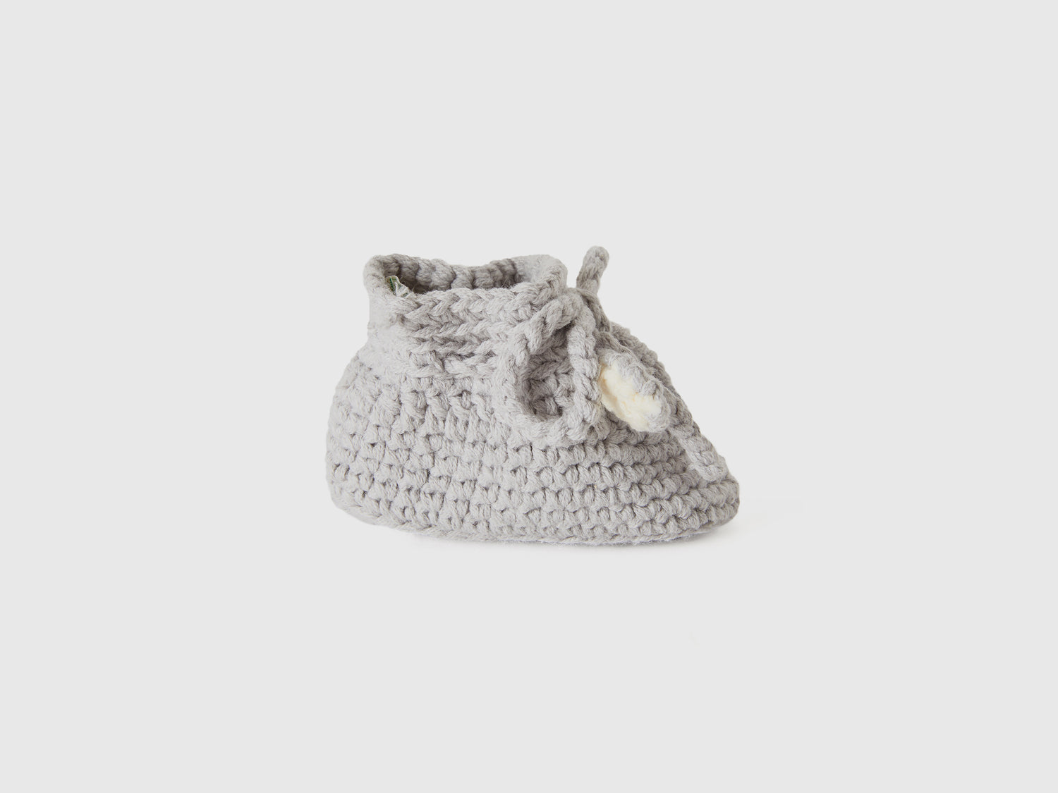 Scarpine fatte a mano con applicazioni da neonato grigio chiaro | Benetton Outlet