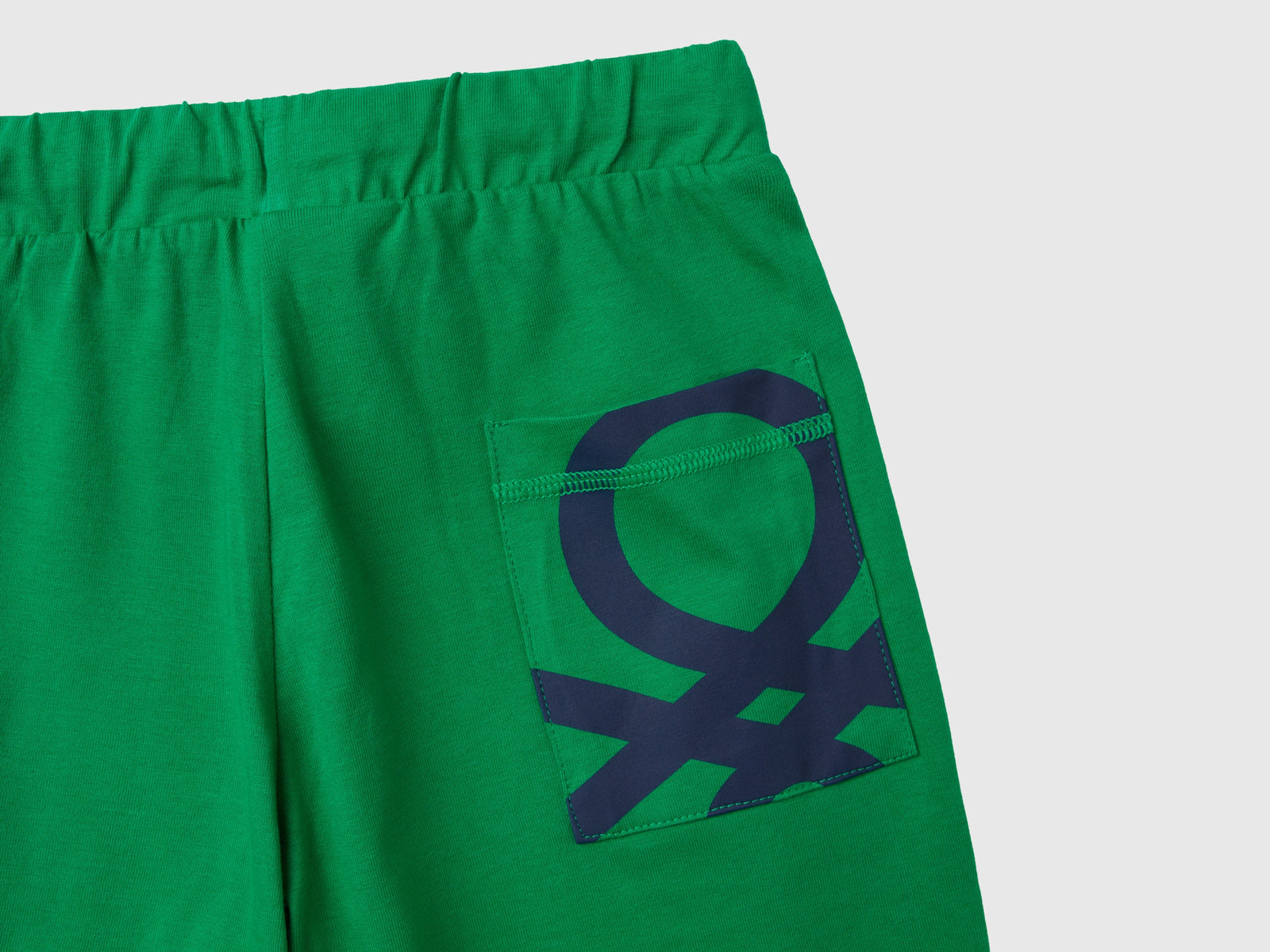 Bermuda in 100% cotone da bambino verde 2 | Benetton Outlet