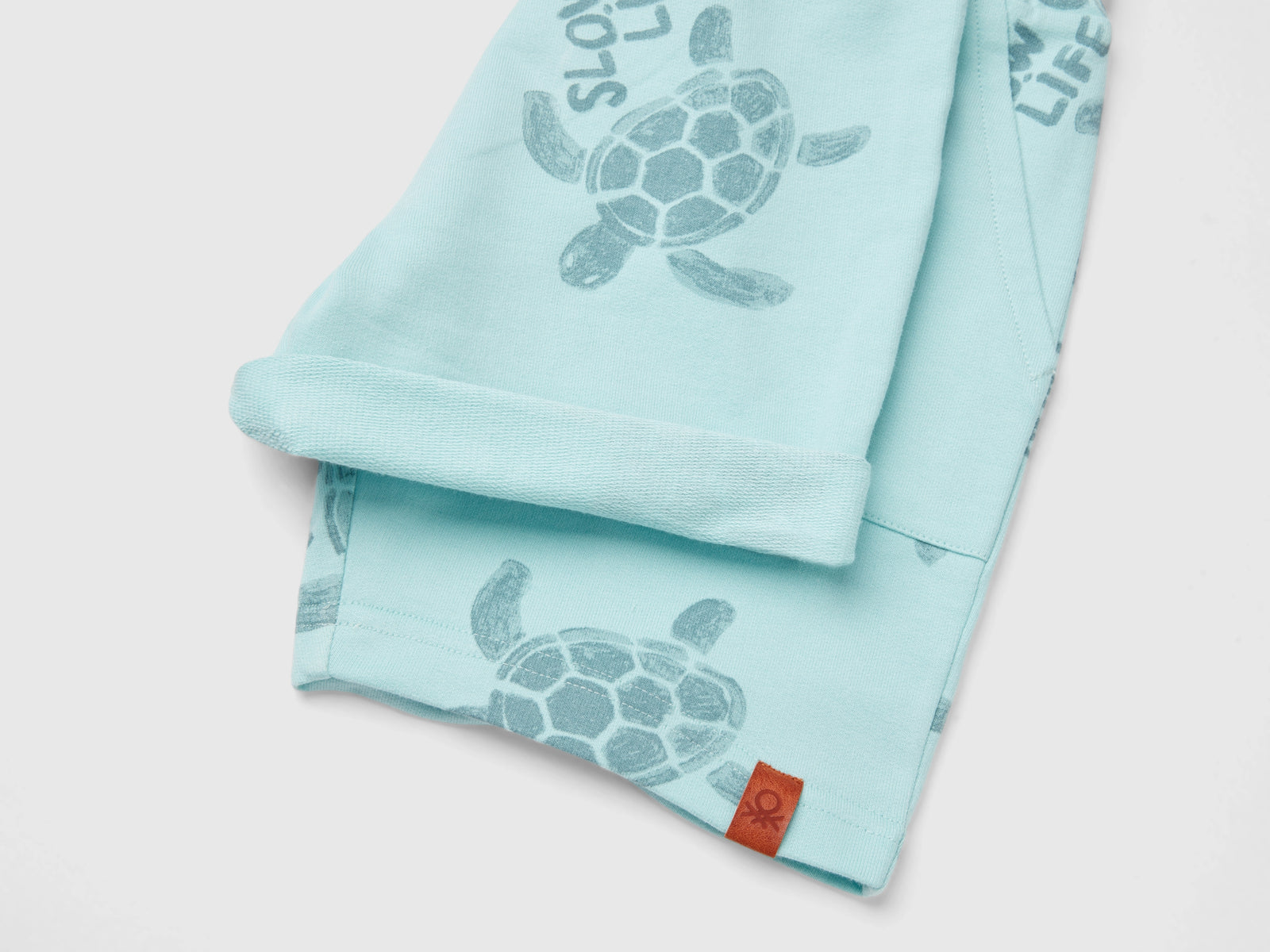 Shorts con stampa tartarughe da bimbo verde acqua 2 | Benetton Outlet