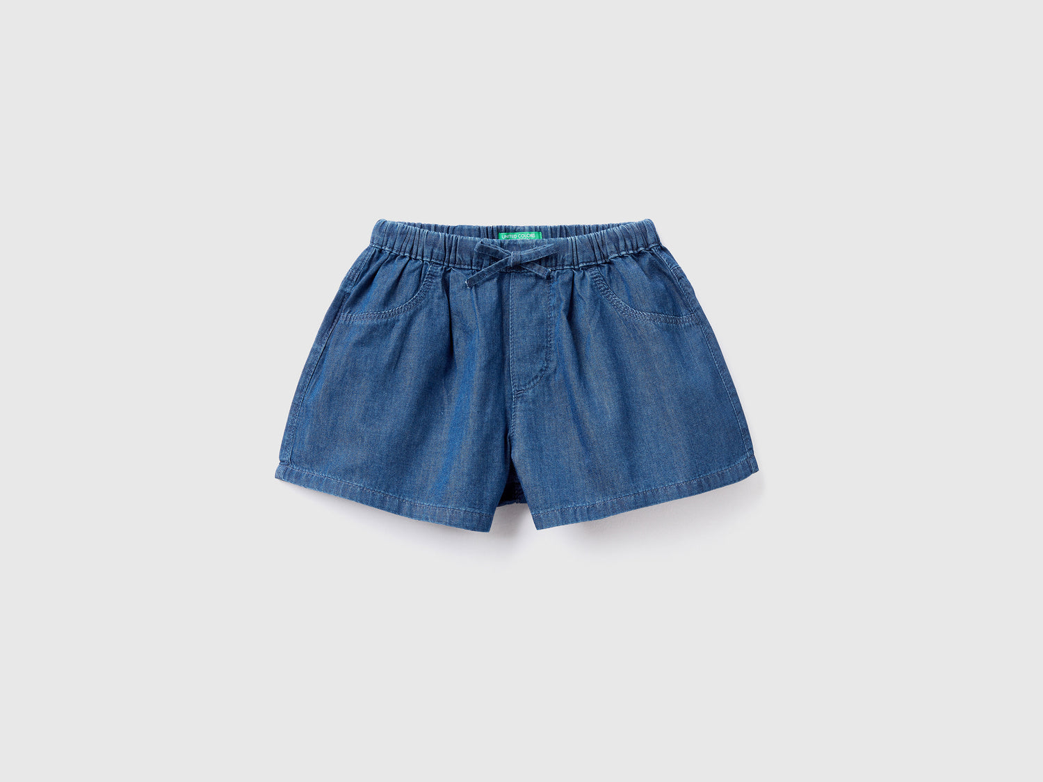 Shorts leggeri effetto jeans da bimba blu | Benetton Outlet