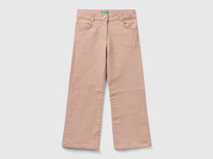 Pantalones acampanados elásticos