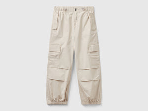 Pantaloni cargo in cotone stretch