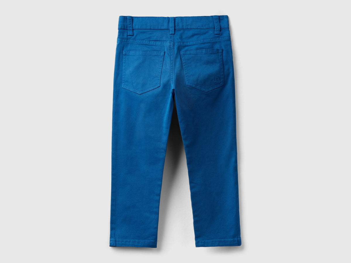 Pantaloni slim fit cinque tasche