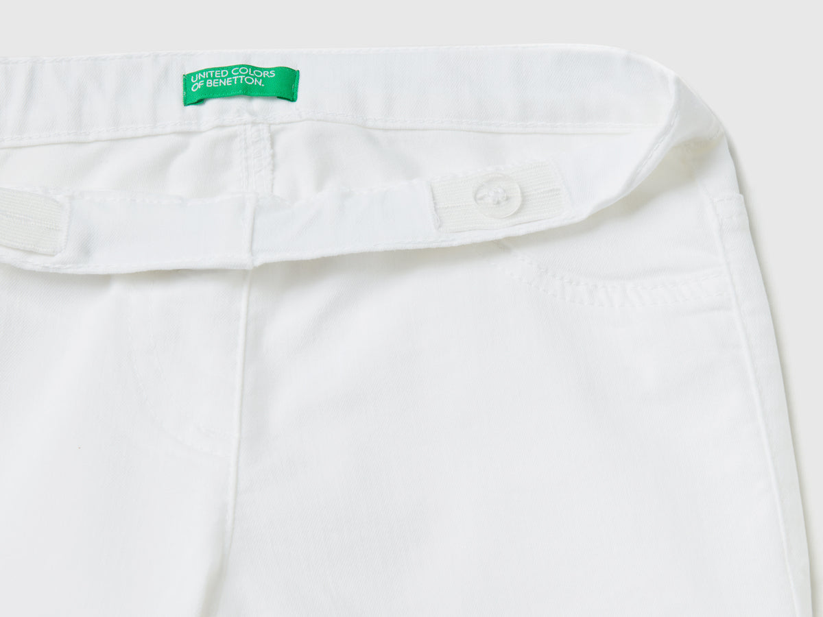 Pantaloni super skinny