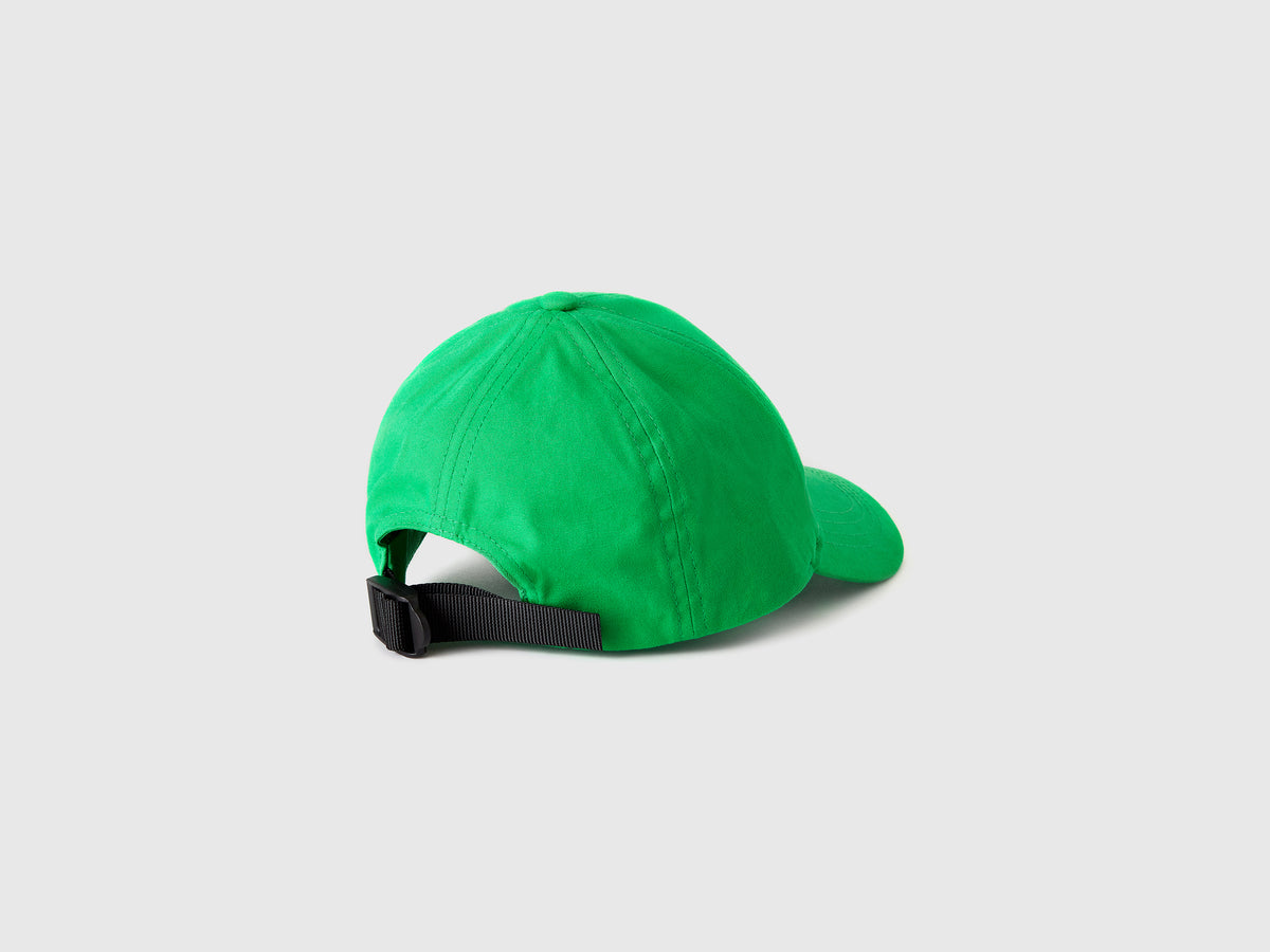 Cappellino con visiera