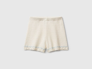 Shorts effetto crochet