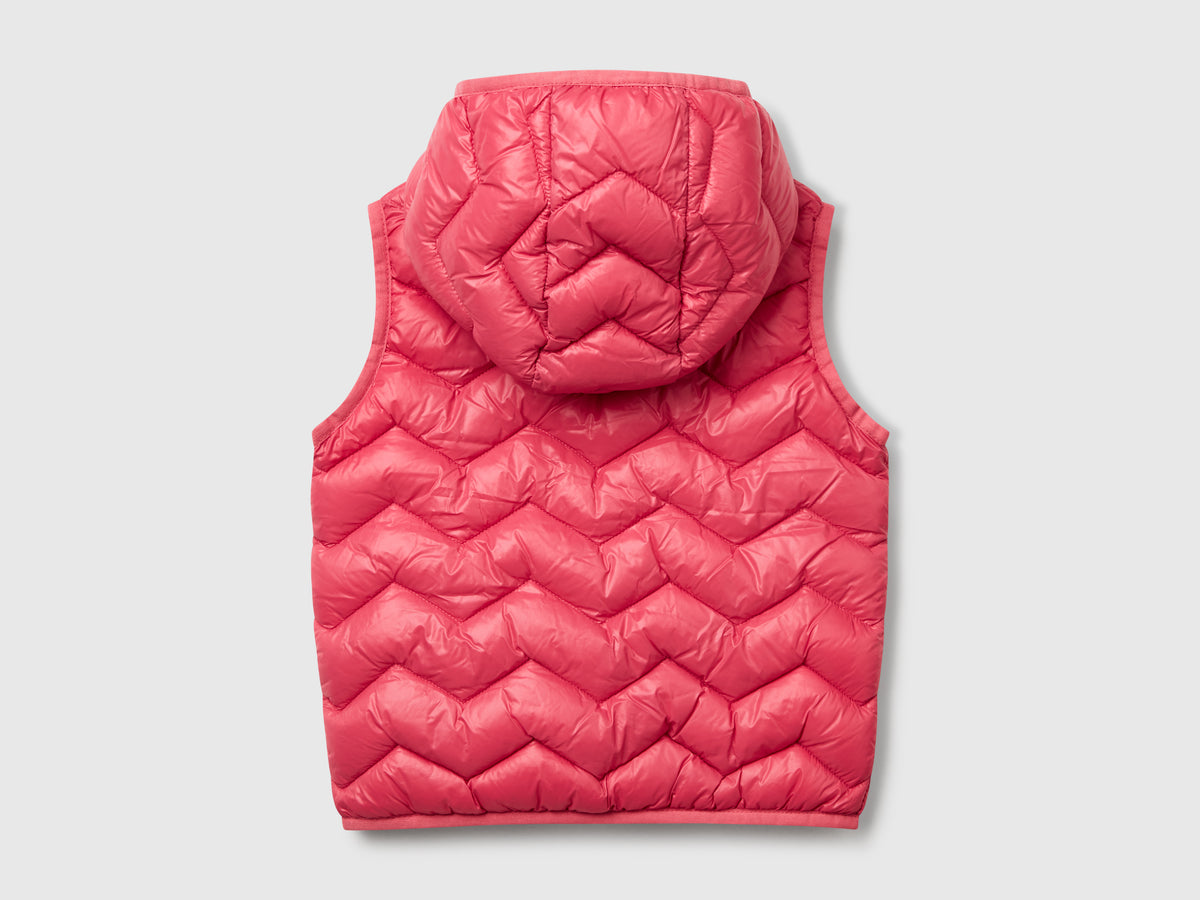 Gilet imbottito con cappuccio
