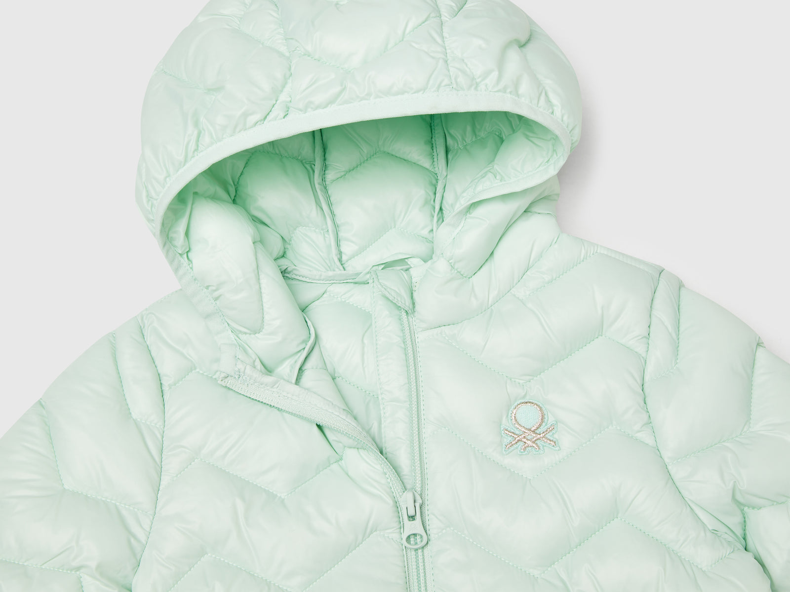 Giubbino imbottito con cappuccio da bimba verde acqua 3 | Benetton Outlet