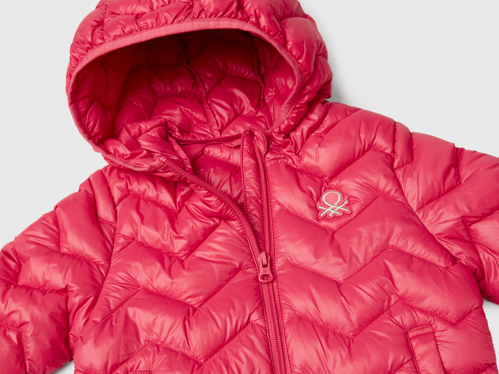 Giubbino imbottito con cappuccio da bimba ciclamino 3 | Benetton Outlet