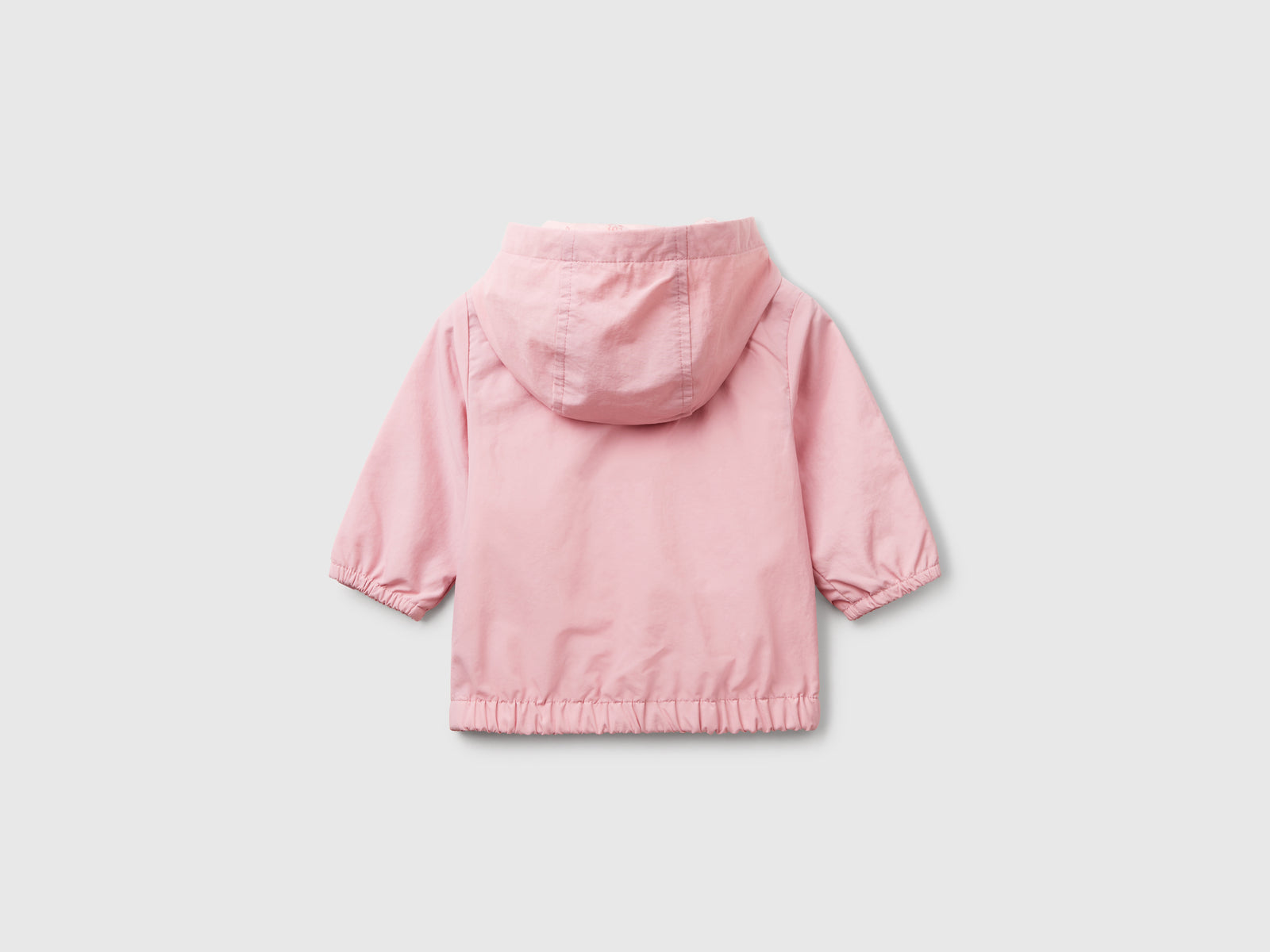 Giacca leggera con cappuccio da neonato rosa 2 | Benetton Outlet