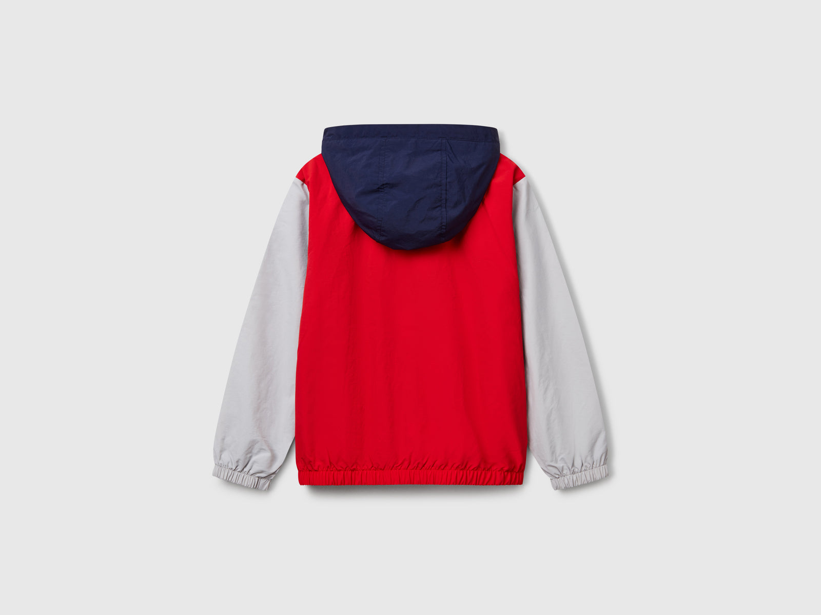 Giubbino in nylon con cappuccio da bambino rosso 2 | Benetton Outlet