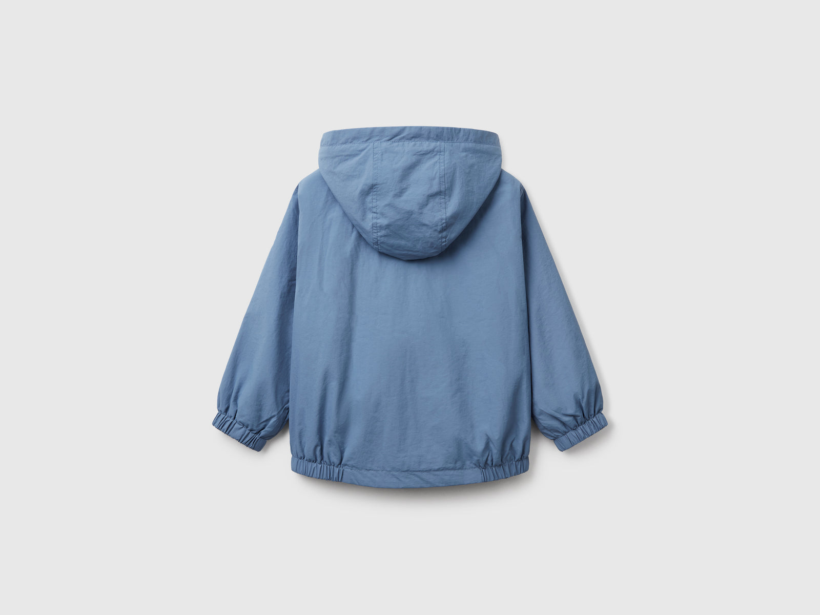Giubbino con cappuccio da bimbo azzurro 2 | Benetton Outlet
