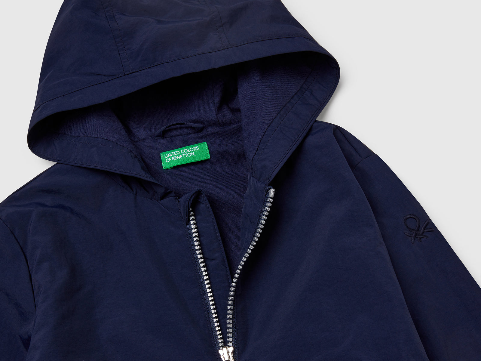 Giubbino con cappuccio da bimbo blu 3 | Benetton Outlet